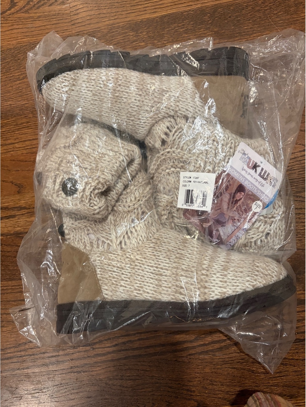 Muk Luks Women's Natural Knit Boots Size 7